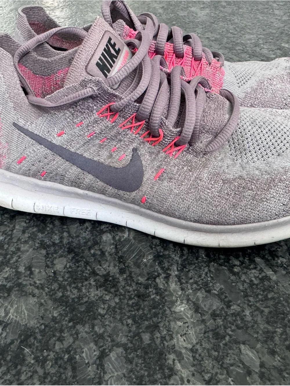 Nike Women's Flyknit Trainers - Lavender with Pink Accents